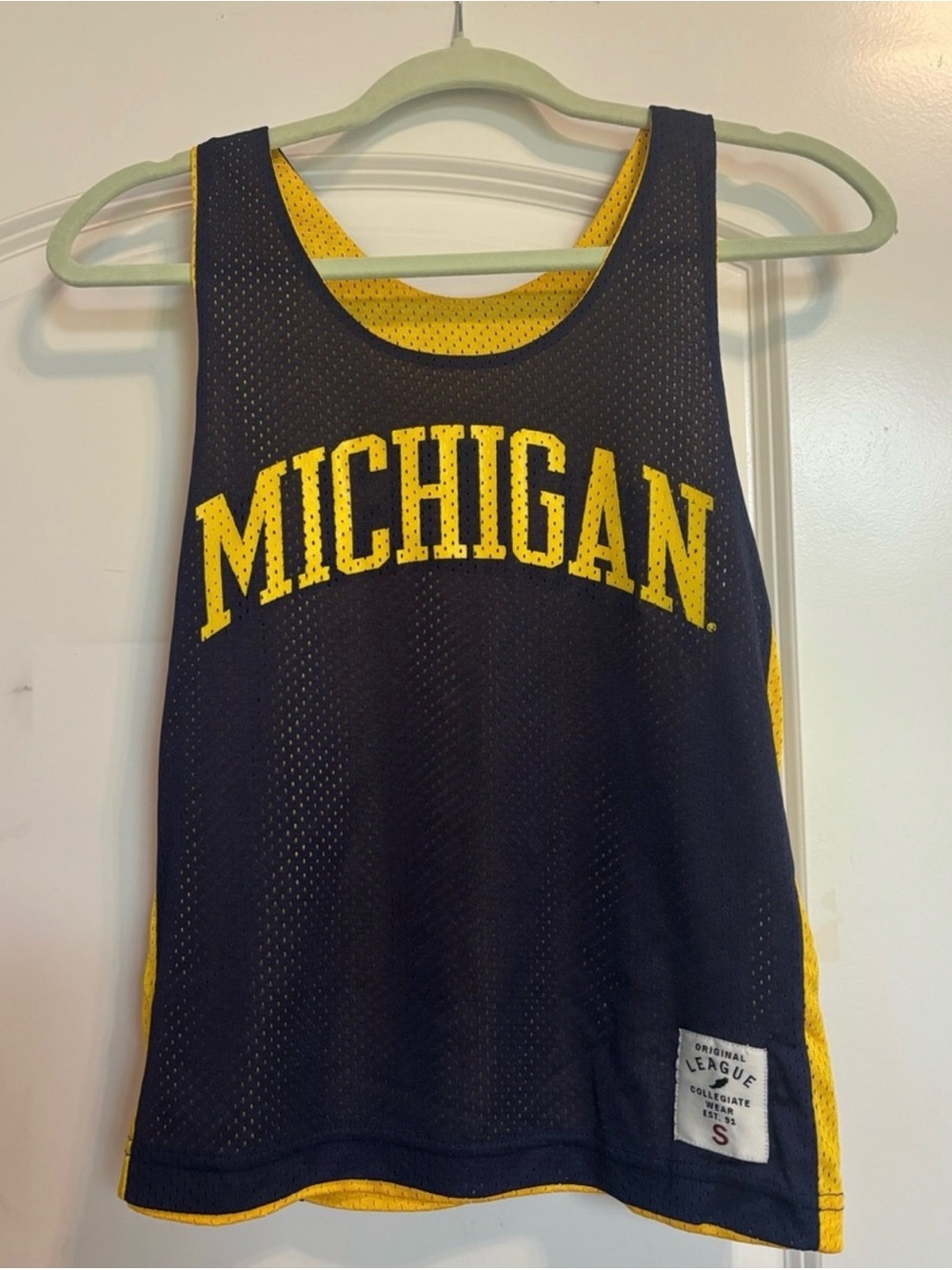 League Michigan Reversible Mesh Jersey - Navy & Yellow